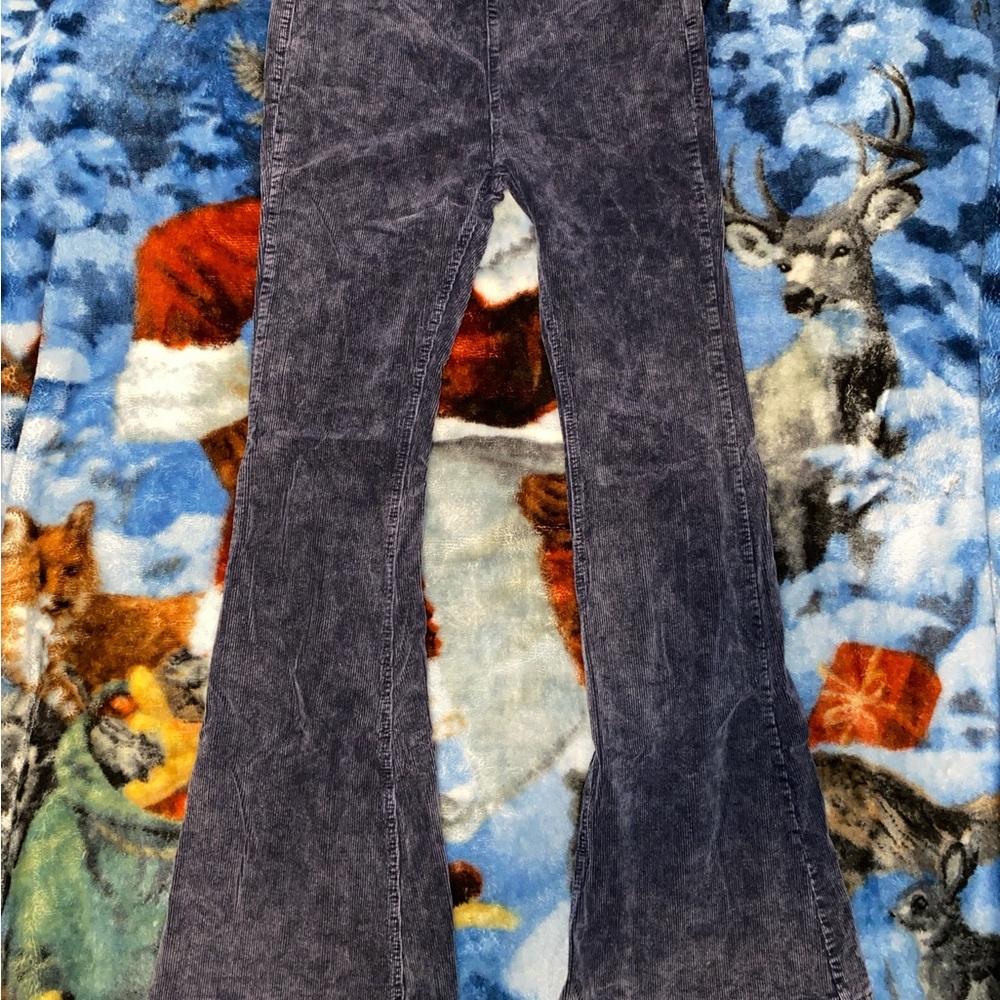 Gray Flare Wide Leg Jeans with Classic Style